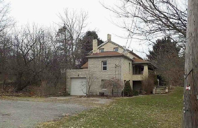 2nd image of 2466 Perry Dr SW