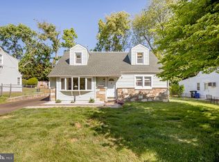 9862 Verree Rd, Philadelphia, PA 19115