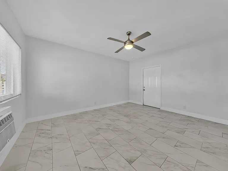 1839 Funston St — Photo 2