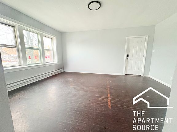 5th image of 6226 S Western Ave #201