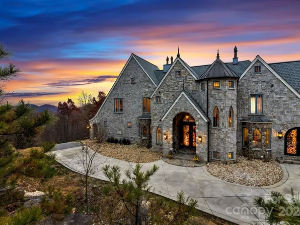 92 Bird Creek Estates Rd, Black Mountain, NC 28711