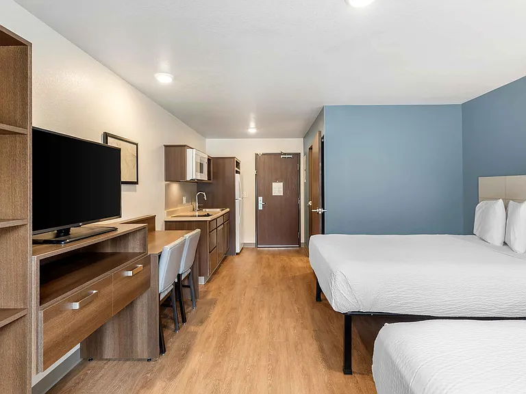 Studio Suite - 2 Queen Beds