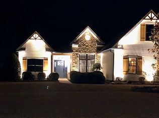 172 Blackjack Oak Dr, Jefferson, GA 30549
