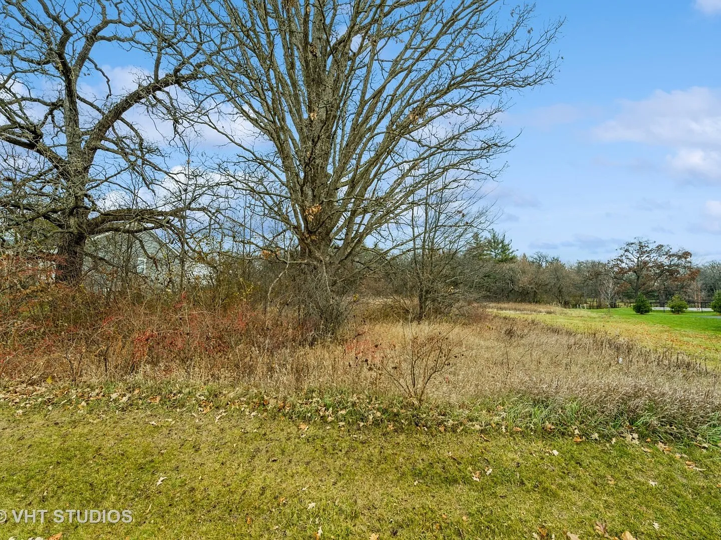 3012 Justen Ln photo 1