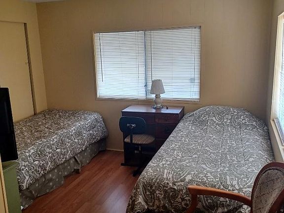 5th image of 27586 Hale DR