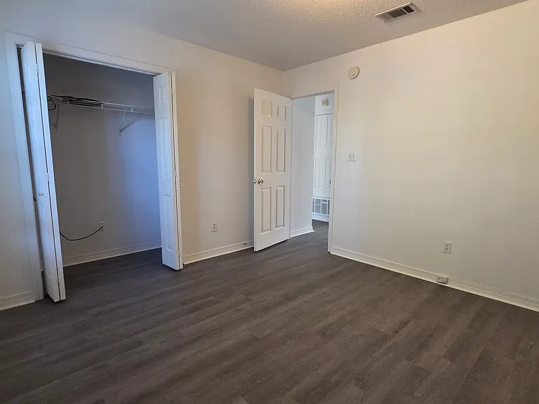 2678 Hidden Estates Cir — Photo 12