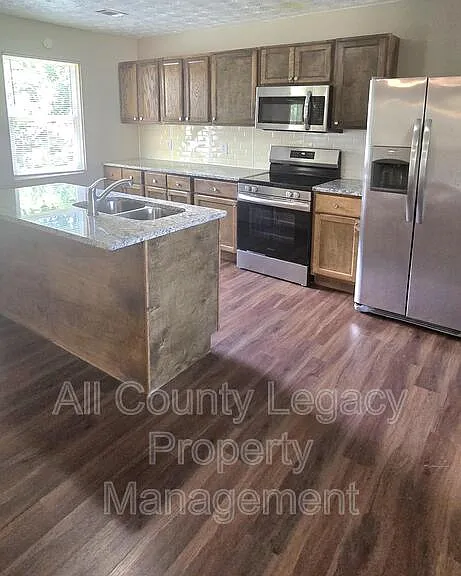 4419 Flakes Mill Rd — Photo 3