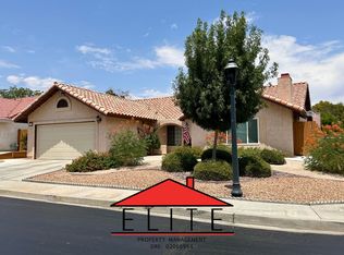 228 Yellowstone Pl, Ridgecrest, CA 93555