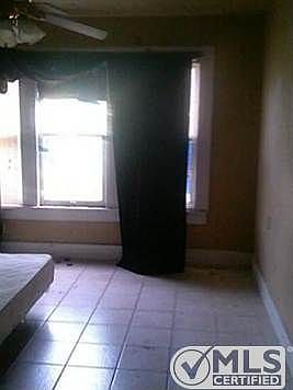 5th image of 614 Cumberland St