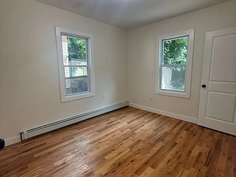 207 Hansbury Ave #1F — Photo 7