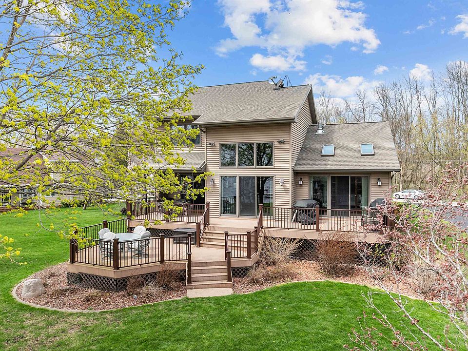 6097 E Lyngaas Rd, Winneconne, WI 54986 Zillow