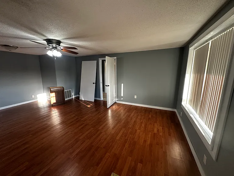 1512 Spring Bay Rd #1A — Photo 9