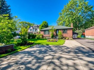 538 4th Line, Oakville, ON L6L5A7