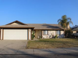 1407 Lindstrom Ave, Modesto, CA 95351