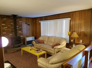 28 Canoe Run Rd, Campton, NH 03223