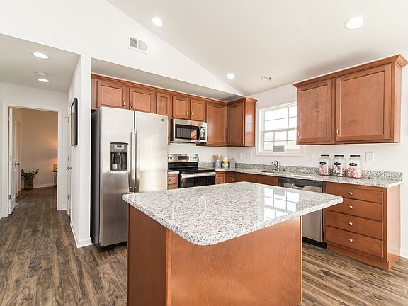 Columbus - Kitchen
