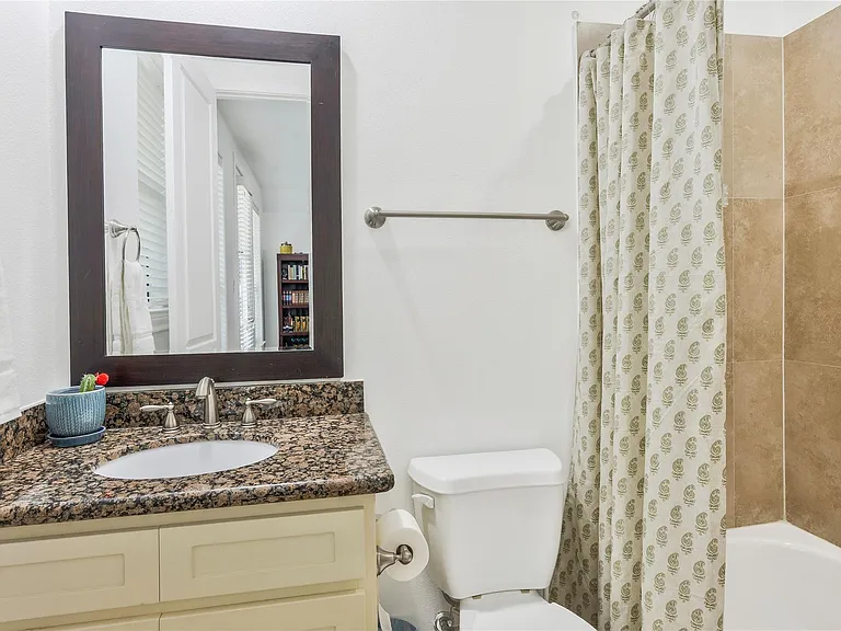 8817 Lakeshore Bend Dr — Photo 27