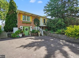 33 Williams St, Halifax, PA 17032