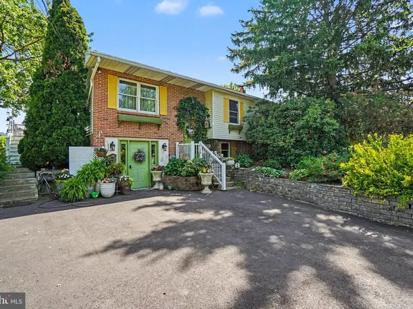 33 Williams St, Halifax, PA 17032