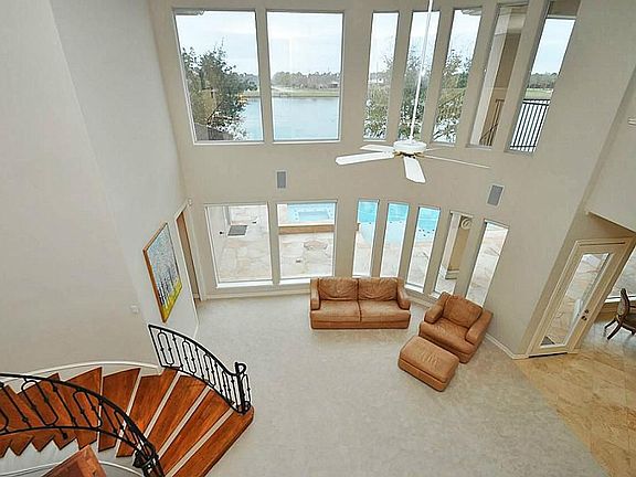 4th image of 2615 W Bainbridge Cir