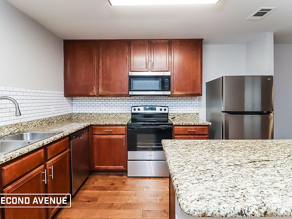 3rd image of 8660 Boswell Meadows Dr