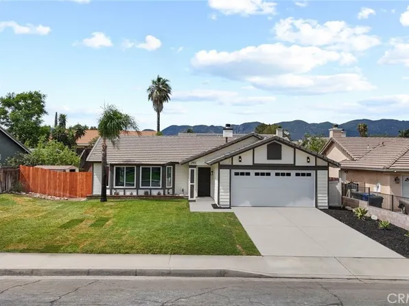 2402 W Sunrise Dr, Rialto, CA 92377