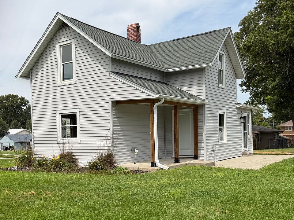 1st image of 245 NW 2nd St