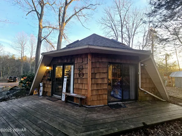 2668 Kehrer Hill Rd, Montoursville, PA 17754