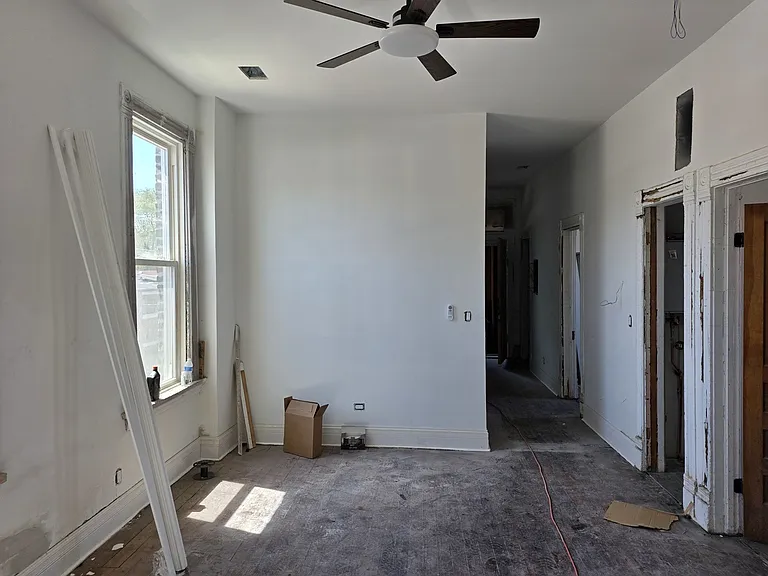 3444 S Western Ave #1R — Photo 5