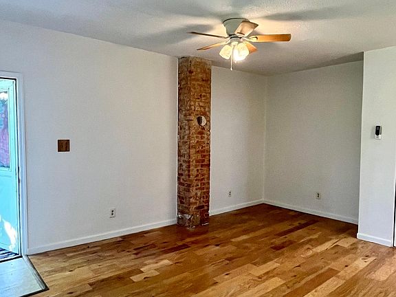2nd image of 1111 Orange Ave NW #B