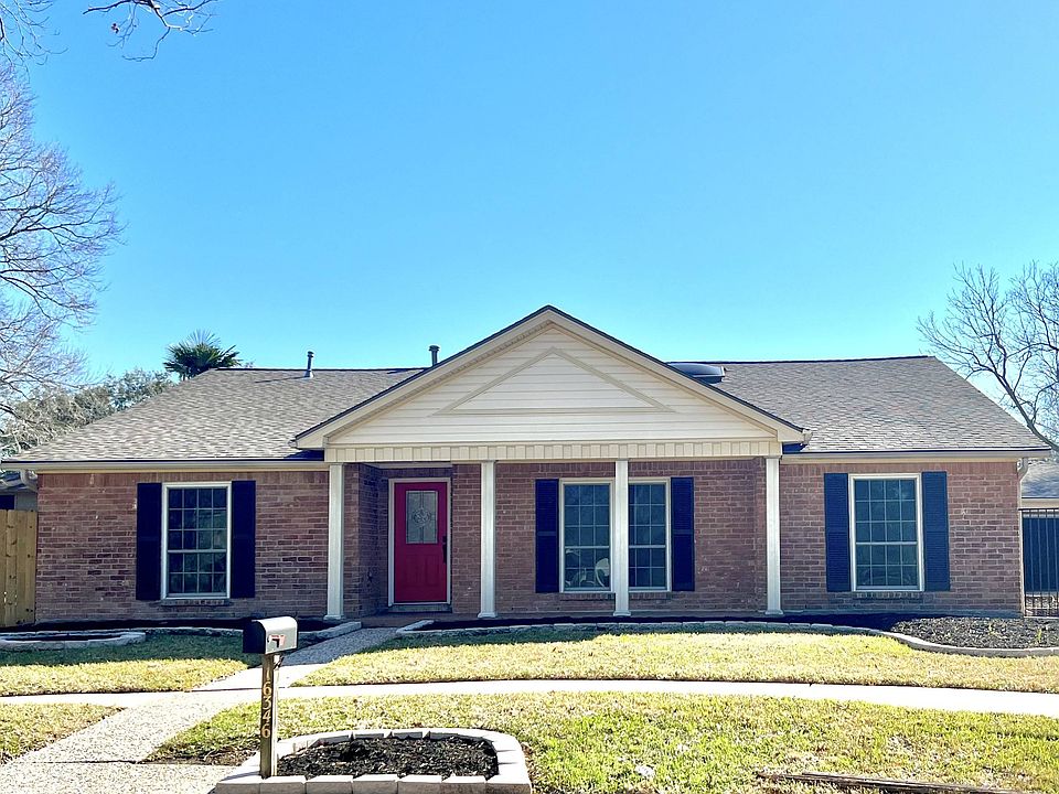 1st image of 16346 Havenpark Dr