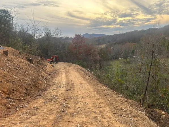 0 E Deep Creek Rd, Bryson City, NC 28713