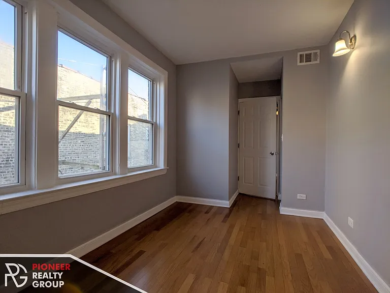 5029 N Harding Ave #3E — Photo 11
