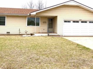 2826 Yucca Dr, Enid, OK 73701