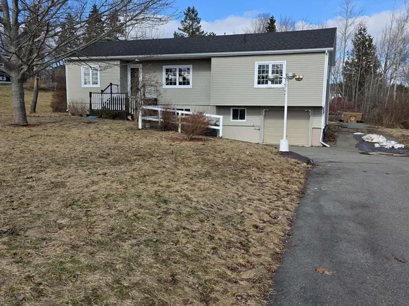 61 Mount Florence St, Coxheath, NS B1R 1T9