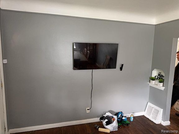 3rd image of 18058 Cardoni St