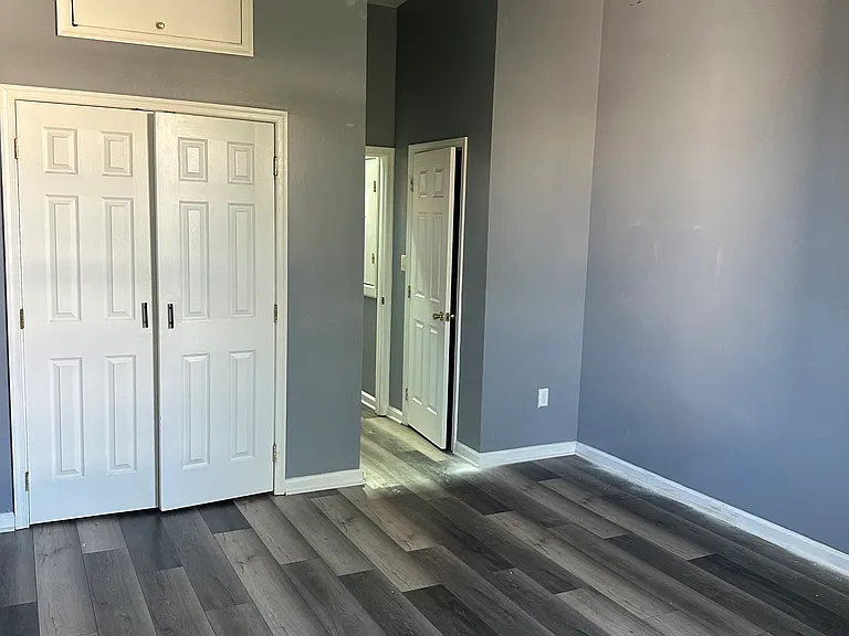 425 N Milton Ave — Photo 4
