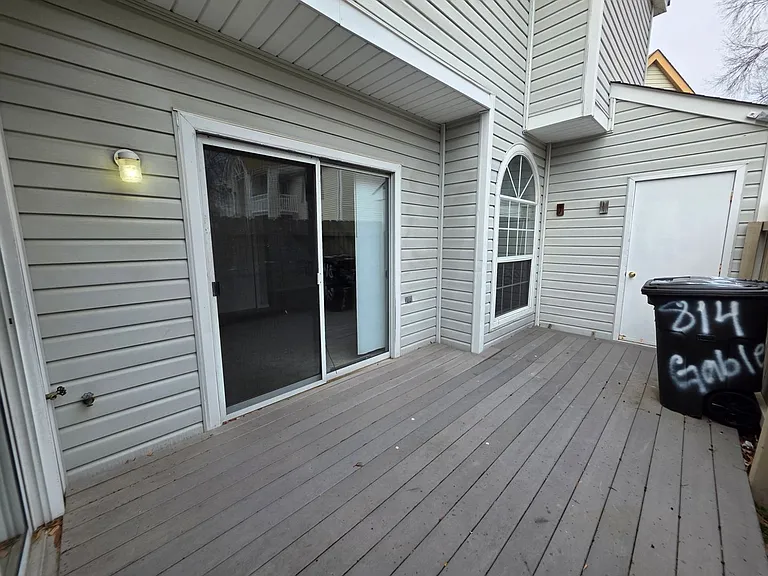 814 Gable Way — Photo 26