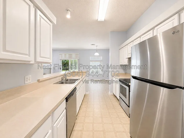 628 Sparrow Branch Cir — Photo 16