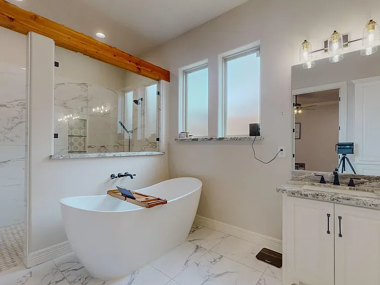 112 Pindo Palm Dr — Photo 28