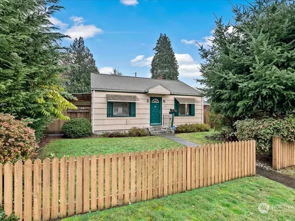 6809 S Ferdinand Street, Tacoma, WA 98409