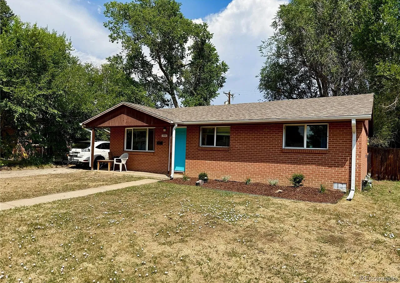 5 bed, 3.5 bath, 1584 sqft, $6,125 — Photo 1