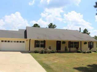 163 Pine Grove Dr, Bismarck, AR 71929