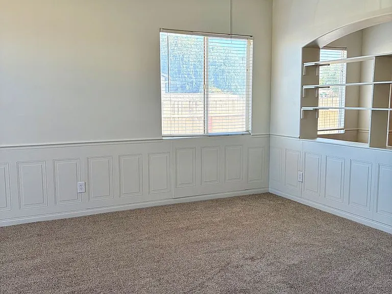 118 Emerald Isle Way — Photo 3