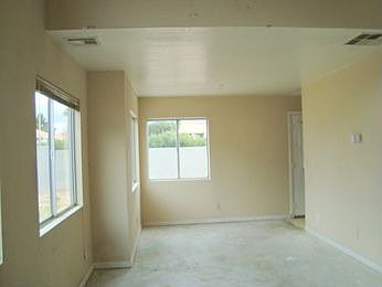 2nd image of 405 Oakford St