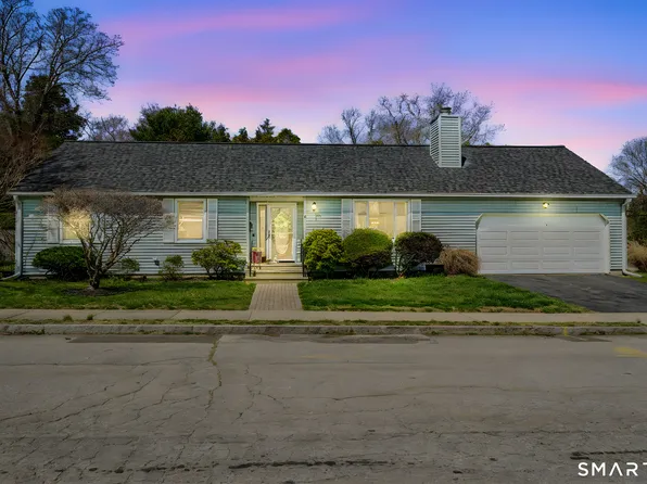 5 Penny Lane, New London, CT 06320