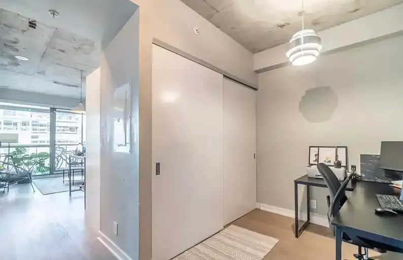1 bed, 1.0 bath, 591 sqft, $2,700 — Photo 2