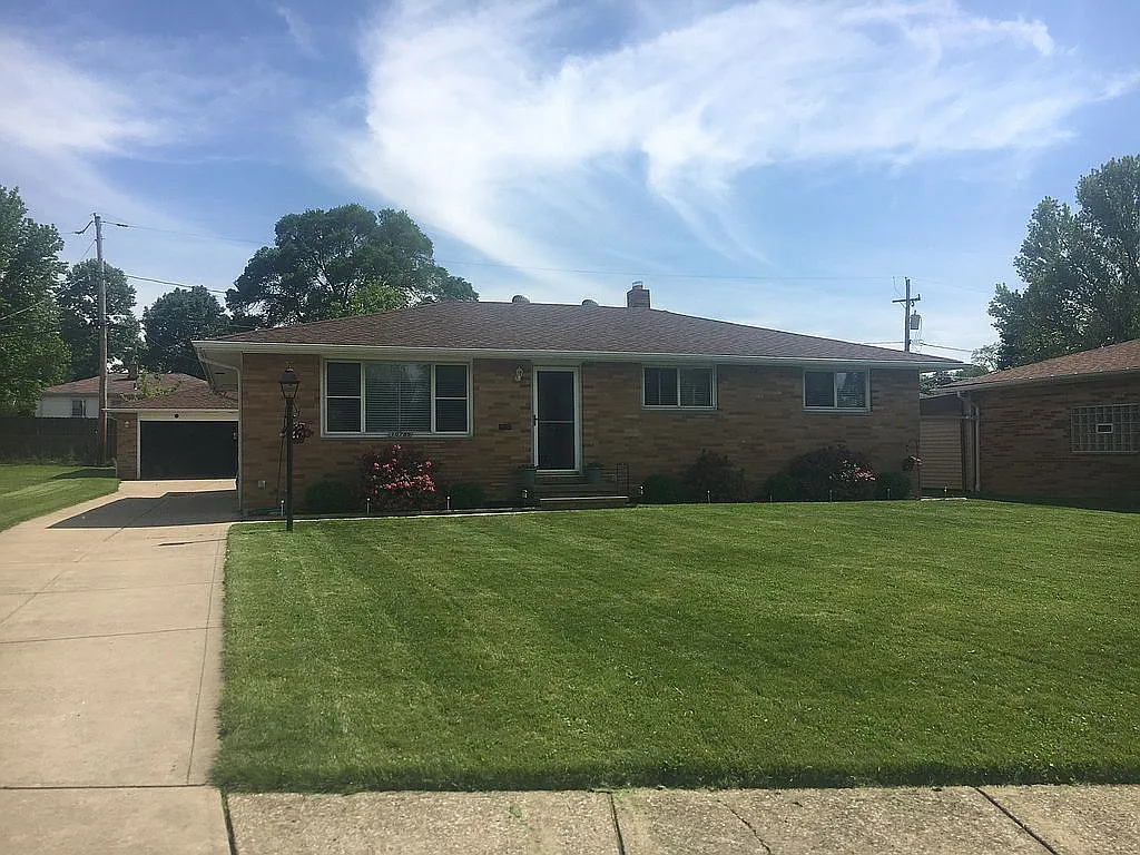 10789 Gordon Dr photo 1