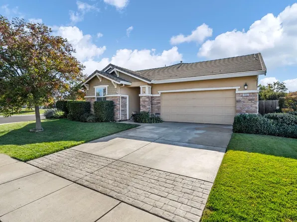 1032 Shady Grove St, Manteca, CA 95336