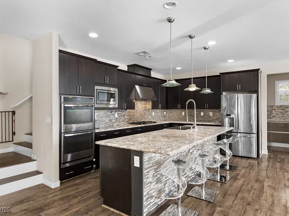 8687 Moon Crater Ave, Las Vegas, NV 89178